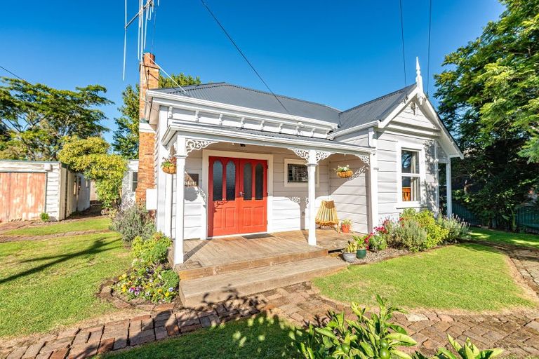 Photo of property in 27 Niblett Street, Whanganui, 4500