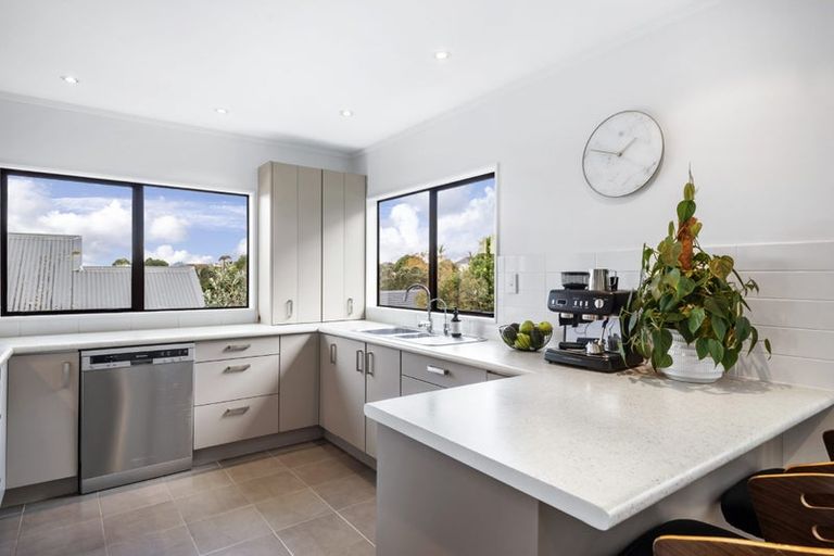 Photo of property in 3/7 Lynngate Place, Hillcrest, Auckland, 0627