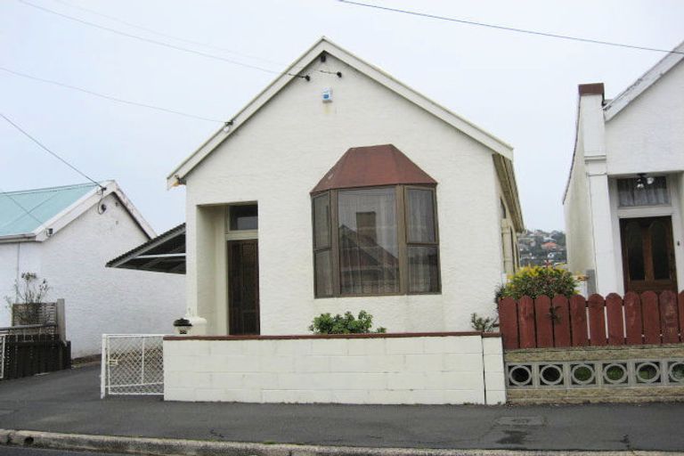 Photo of property in 36 Loyalty Street, Forbury, Dunedin, 9012