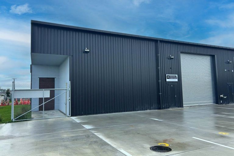 Photo of property in 11 Woodward Street West, Featherston, 5710