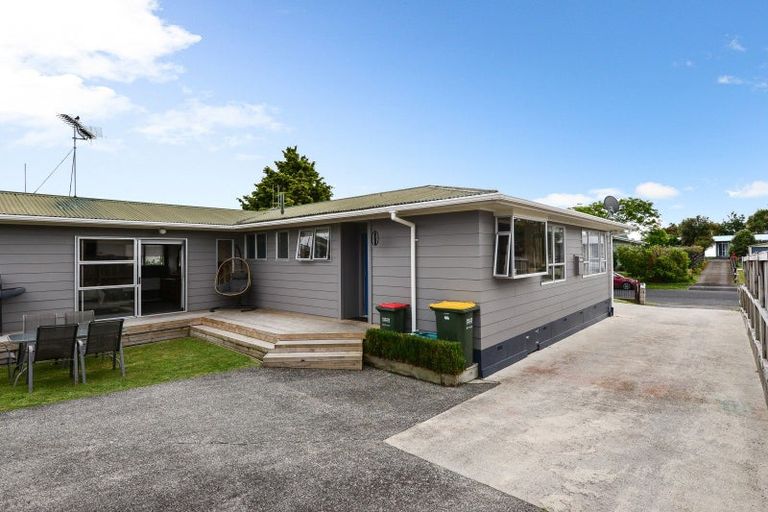 Photo of property in 12 Lansdowne Crescent, Glenview, Hamilton, 3206