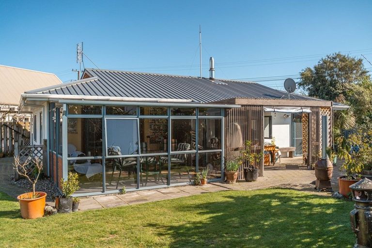 Photo of property in 45 Reading Street, Greytown, 5712