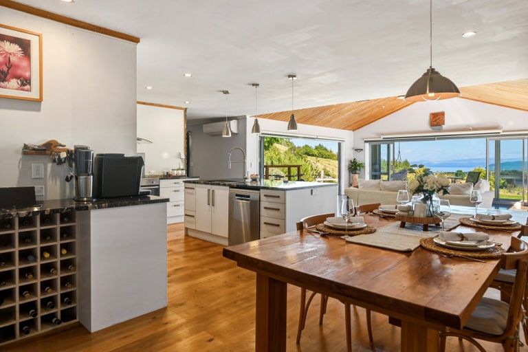 Photo of property in 34 Hepina Heights, Kinloch, Taupo, 3377