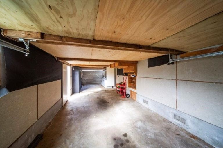 Photo of property in 161 South Road, Hawera, 4610