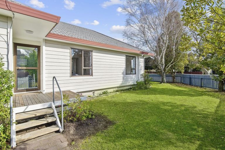 Photo of property in 64 Arawhata Road, Paraparaumu, 5032