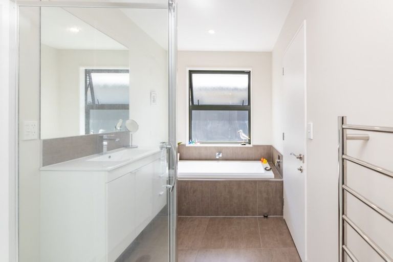 Photo of property in 11 Capil Court, Halswell, Christchurch, 8025