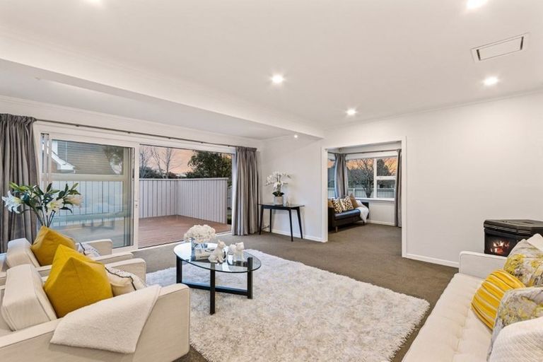 Photo of property in 24 Lynfield Avenue, Ilam, Christchurch, 8041