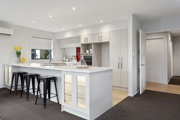 Photo of property in 35 Riverview Road, Rangiora, 7400