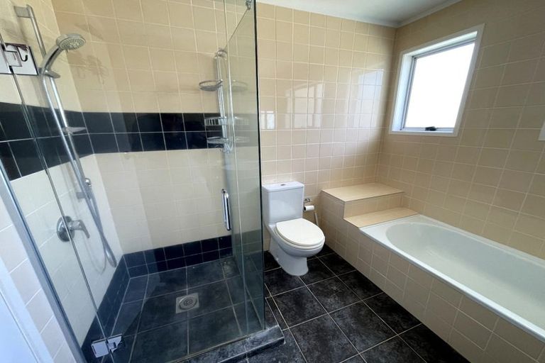 Photo of property in 29 Park Hill Road, Birkenhead, Auckland, 0626