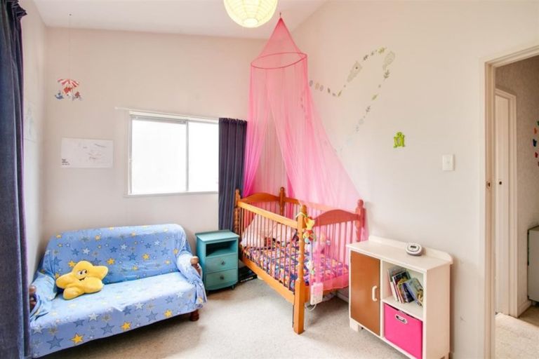 Photo of property in 65 Oldham Avenue, Onekawa, Napier, 4110