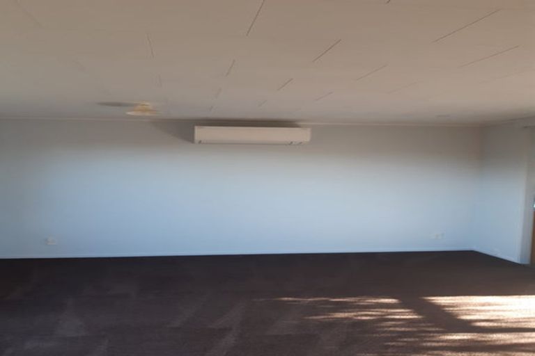 Photo of property in 297 Kingseat Road, Kingseat, Pukekohe, 2679