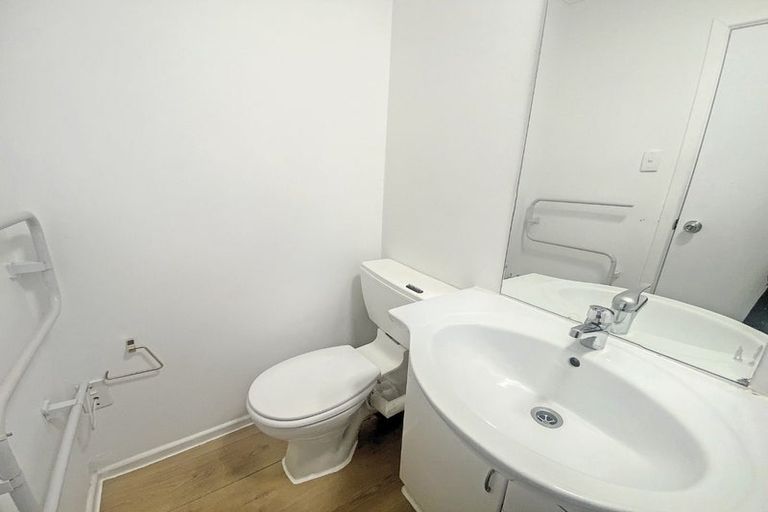 Photo of property in Avon Flats, 20/217 The Terrace, Wellington Central, Wellington, 6011