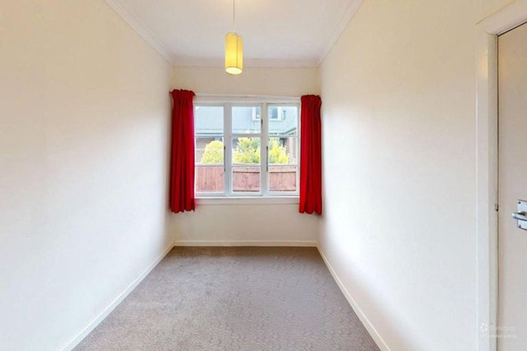 Photo of property in 33 East Street, Terrace End, Palmerston North, 4410