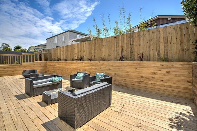 Photo of property in 3b Pine Ridge Terrace, Waikanae Beach, Waikanae, 5036