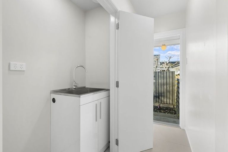 Photo of property in 46a Clyde Road, Ilam, Christchurch, 8041