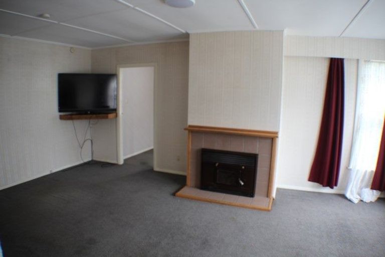 Photo of property in 32 Harris Street, Naenae, Lower Hutt, 5011