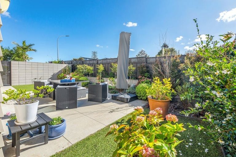 Photo of property in 126a Wellington Street, Howick, Auckland, 2014