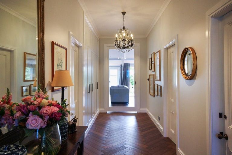 Photo of property in 5 Somerset Avenue, Newtown, Wellington, 6021