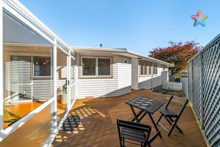Photo of property in 11 Mimihau Grove, Wainuiomata, Lower Hutt, 5014