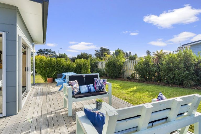 Photo of property in 11 Te Harawira Street, Otaki, 5512