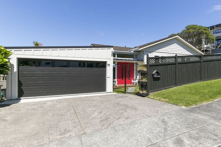 Photo of property in 47 Ashton Fitchett Drive, Brooklyn, Wellington, 6021