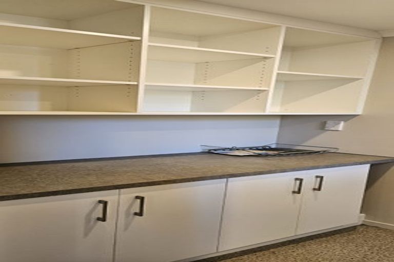 Photo of property in 17 Heuchan Lane, Wanaka, 9305