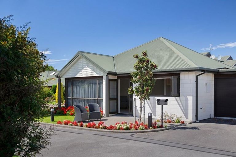 Photo of property in Elmswood Retirement Village, 23/131 Wairakei Road, Bryndwr, Christchurch, 8053