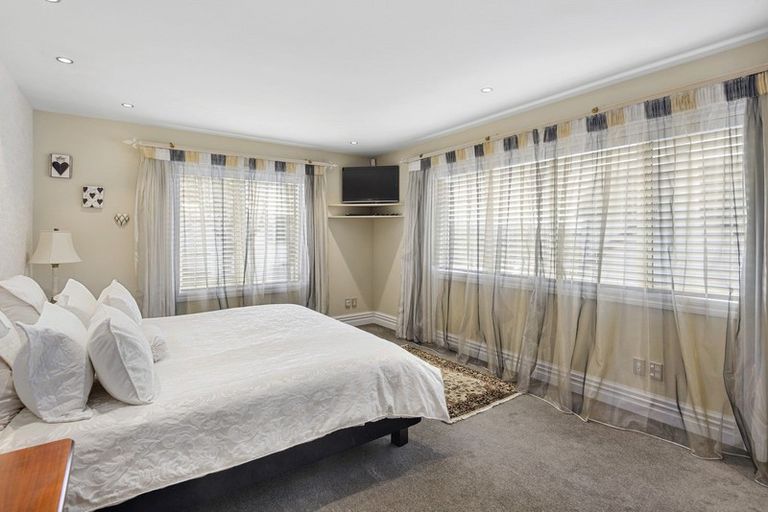 Photo of property in 40 Mcdougall Avenue, St Albans, Christchurch, 8014