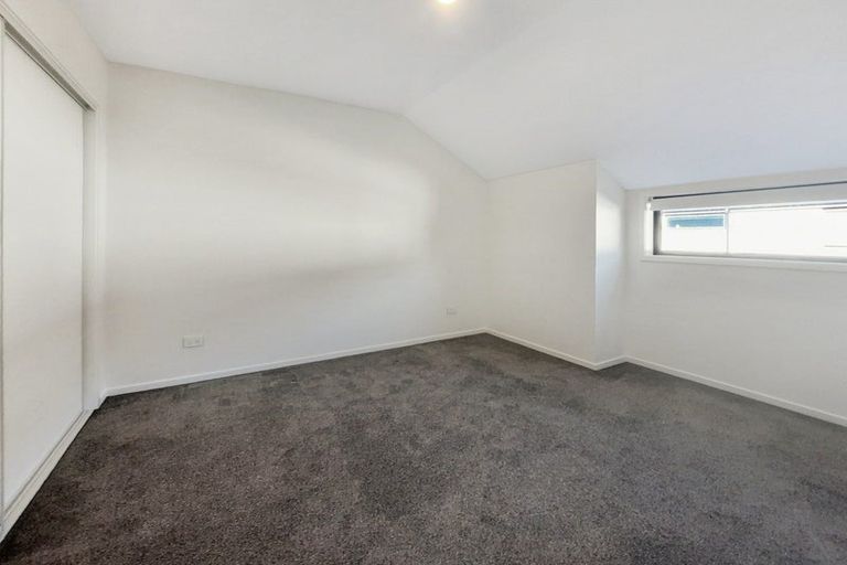Photo of property in 5/45 Division Street, Riccarton, Christchurch, 8041