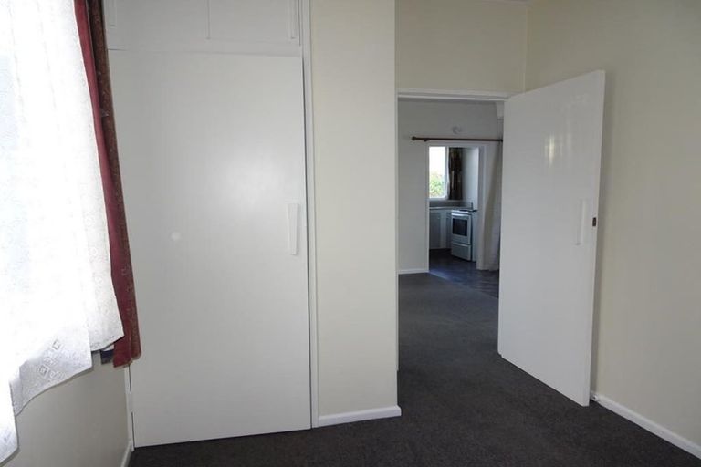 Photo of property in 218 Warwick Road, Mayfair, Hastings, 4122