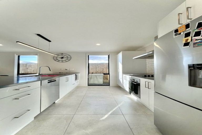 Photo of property in 19 Te Ara O Toroa, Wainuiomata, Lower Hutt, 5014