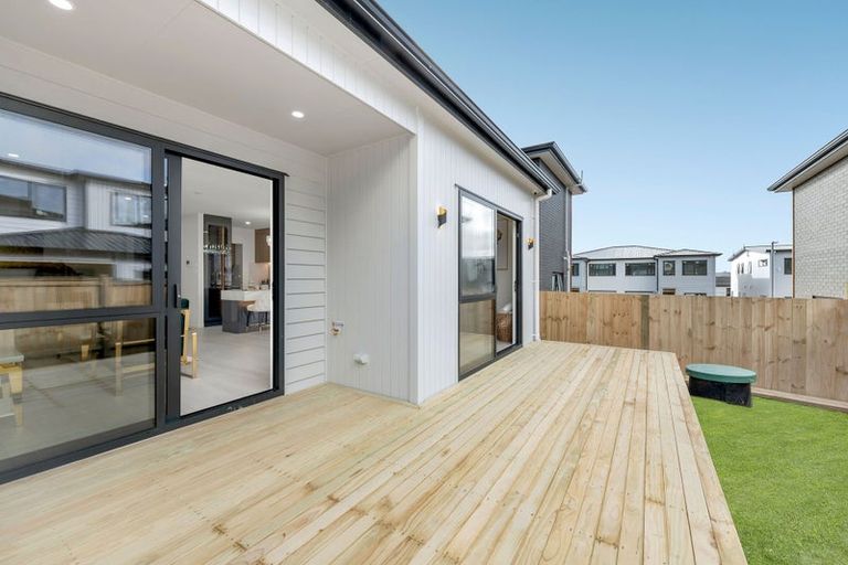 Photo of property in 34 Adamson Road, Flat Bush, Auckland, 2019