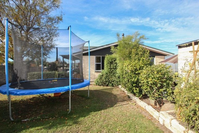 Photo of property in 22 Argyle Street, Weston, Oamaru, 9401