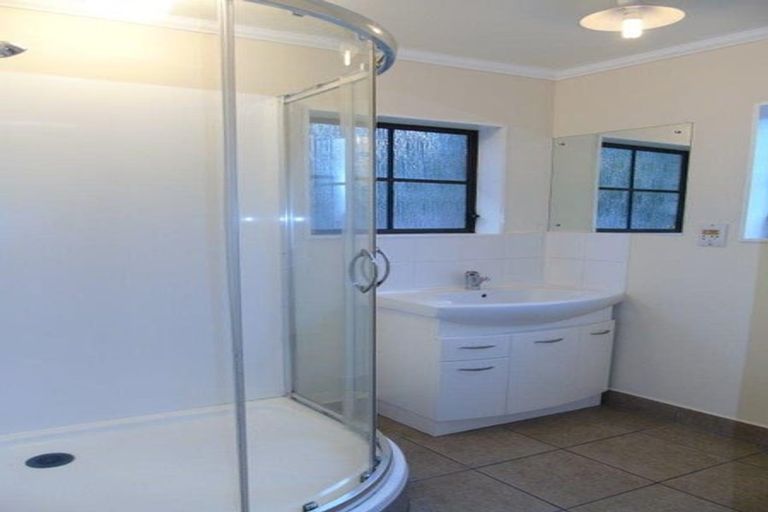 Photo of property in 195 Knights Road, Hutt Central, Lower Hutt, 5011