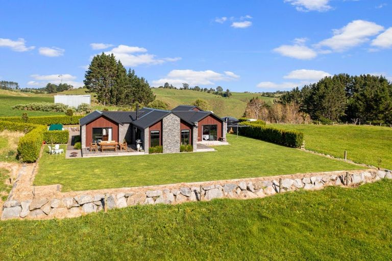 Photo of property in 110 Stockman Road, Tikorangi, Waitara, 4383