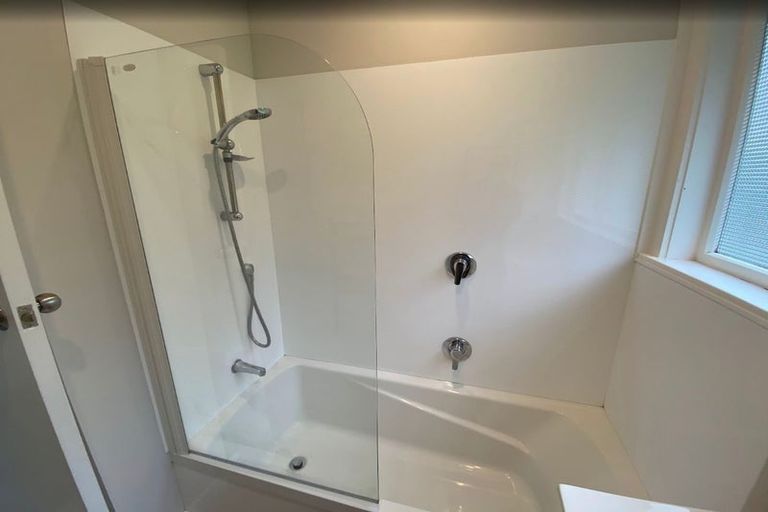 Photo of property in 11 Morgan Place, Tawa, Wellington, 5028