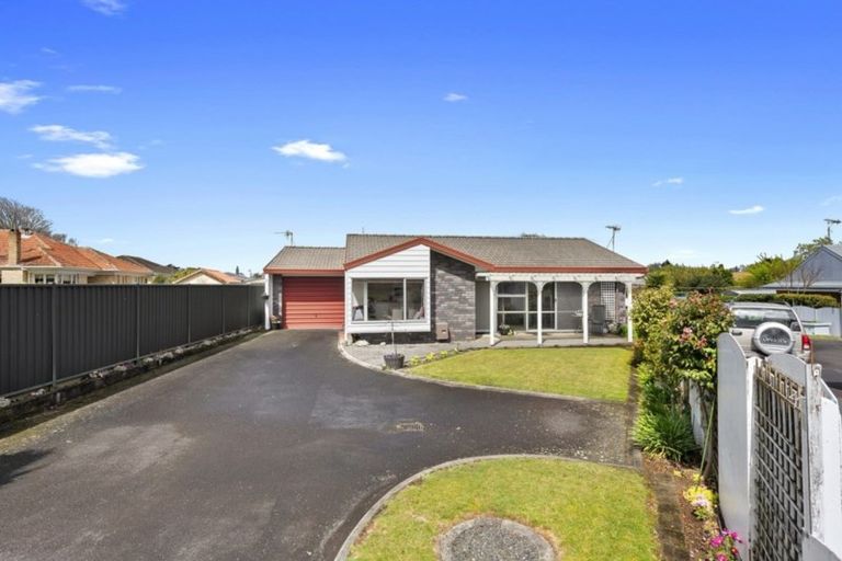 Photo of property in 43b Hukanui Road, Fairfield, Hamilton, 3214