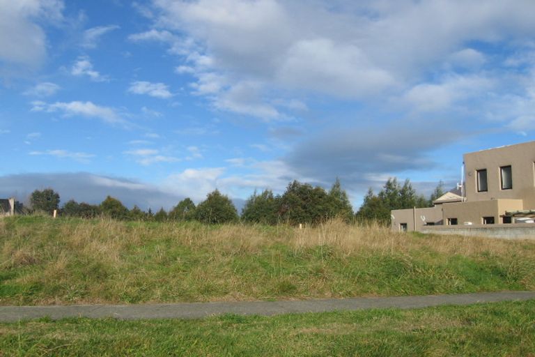 Photo of property in 46 Ruapehu Drive, Fitzherbert, Palmerston North, 4410