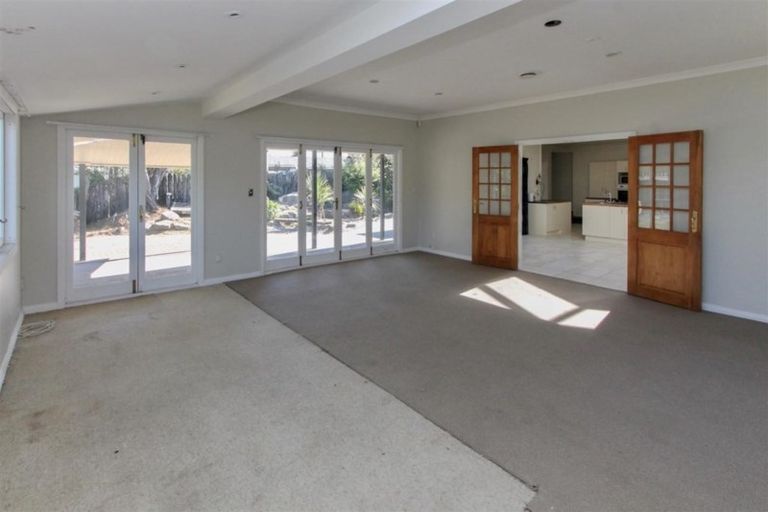 Photo of property in 50 Sunset Road, Mangakakahi, Rotorua, 3015