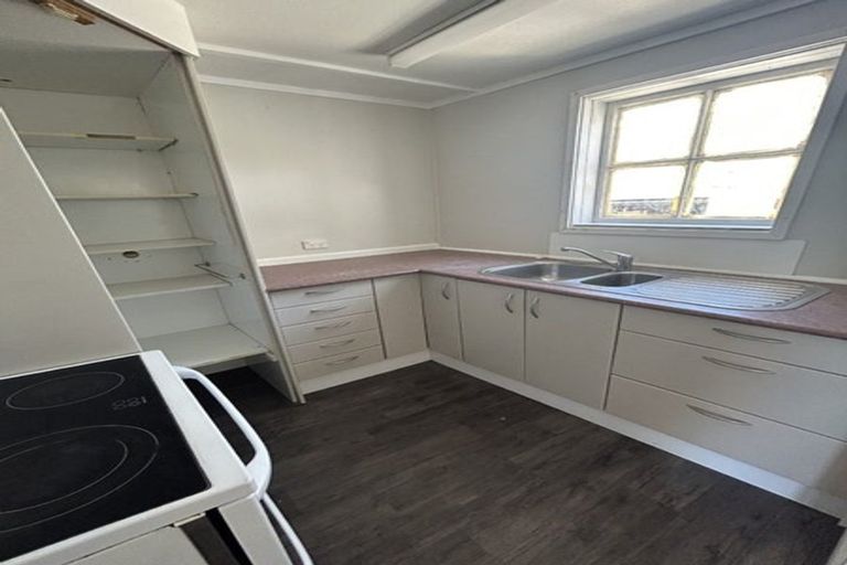 Photo of property in 1/909 Oliphant Road, Raureka, Hastings, 4120