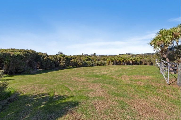 Photo of property in 55 Pigeon Berry Lane, Mangawhai, 0573
