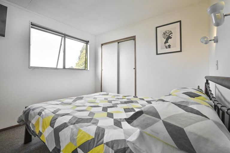 Photo of property in 4/702 Grays Road, Mahora, Hastings, 4120