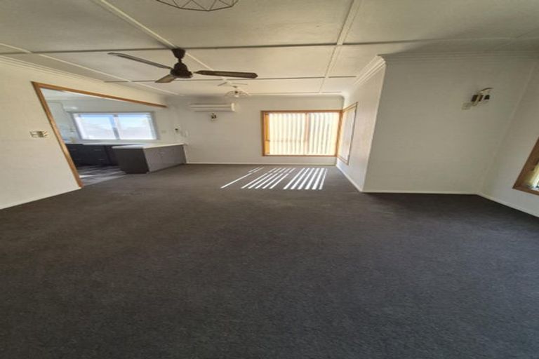 Photo of property in 64 Roslin Street, Tokoroa, 3420