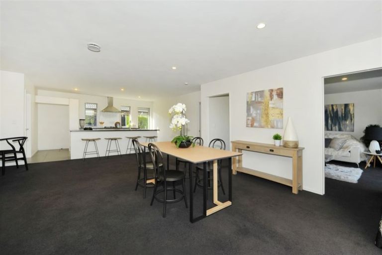 Photo of property in 18 Mariposa Crescent, Aidanfield, Christchurch, 8025