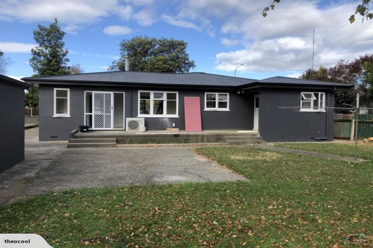 Photo of property in 49 College Street, Awapuni, Palmerston North, 4412