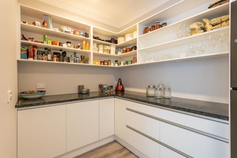 Photo of property in 16 Takahe Drive, Paraparaumu Beach, Paraparaumu, 5032