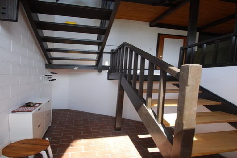 Photo of property in 9a Pitarua Street, Thorndon, Wellington, 6011