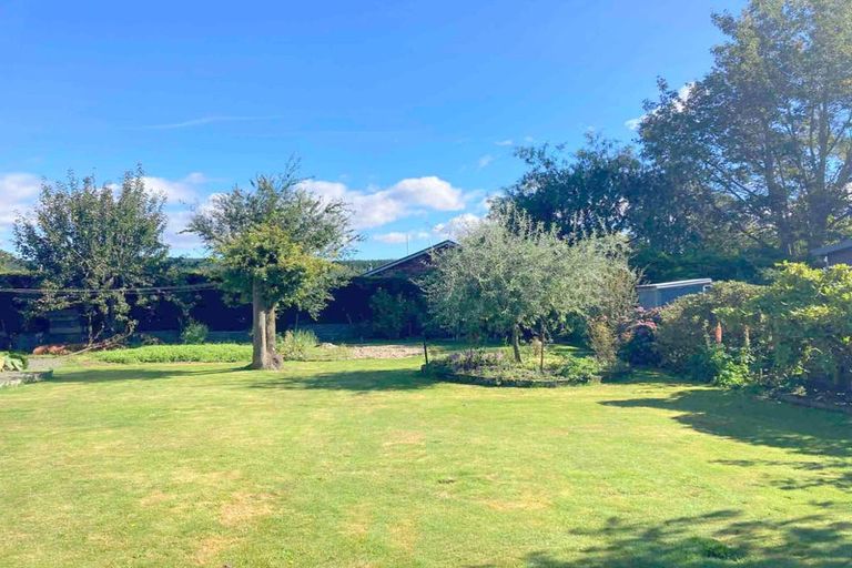 Photo of property in 13 Scotswood Street, Waikaia, 9778