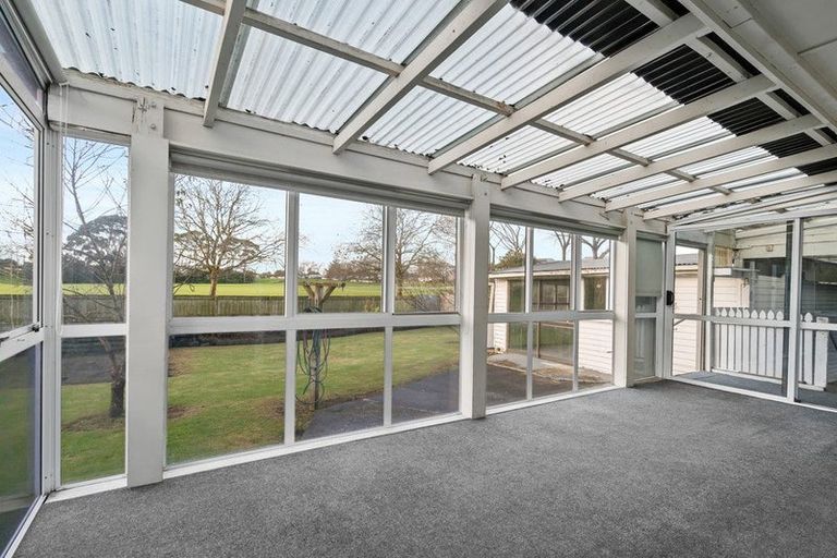 Photo of property in 15 Velvet Crescent, Otara, Auckland, 2023