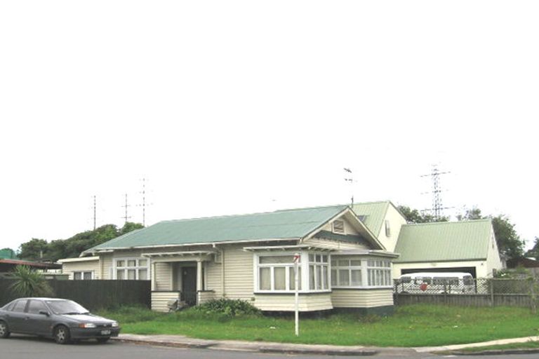 Photo of property in 39 Leonard Road, Mount Wellington, Auckland, 1060